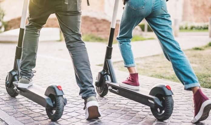 Elektrikli Scooter Düzenlemesi Mecliste: Yaş Sınırı Geliyor