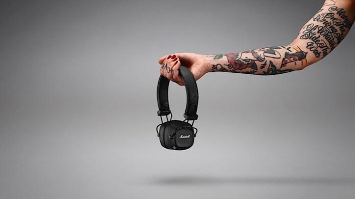 Marshall’ın Yeni Kulaklığı 80 Saate Kadar Kullanılabiliyor