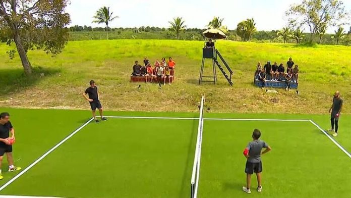 Exxen’de Futbol Severlerin İlgisini Çekecek AYAKTENİS Adlı Program Tanıtıldı