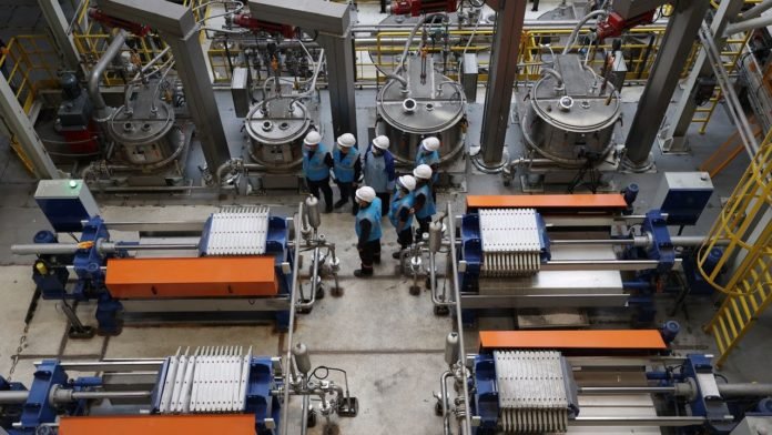 TOGG'un da Faydalanacağı Türkiye'nin İlk Lityum Karbonat Üretim Tesisi Yarın Açılıyor TOGG'un da Faydalanacağı Türkiye'nin İlk Lityum Karbonat Üretim Tesisi Yarın Açılıyor