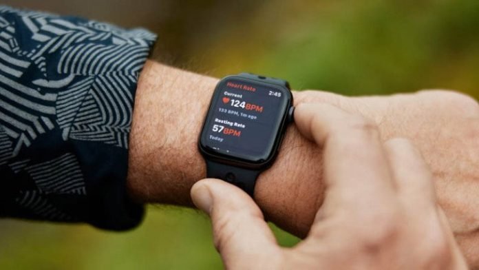 Apple Türkiye'den Apple Watch'un Bir İnsanın Hayatını Nasıl Kurtardığı Hakkında Paylaşım