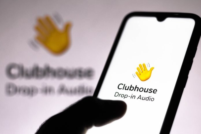 Clubhouse, Çin'in Kullanıcıları Dinlemesi Riskine Karşı Önlem Almaya Başladı Clubhouse, Çin'in Kullanıcıları Dinlemesi Riskine Karşı Önlem Almaya Başladı