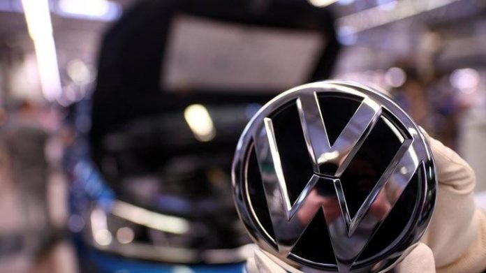 Volkswagen Kendi Şakasının Kurbanı Oldu: Şirketin Hisseleri Düştü
