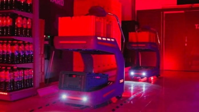 Migros ve Türk Mühendisler 'Robot Alışveriş Sepeti' Geliştirdi Online Siparişte Hız 5 Katına Çıktı Migros ve Türk Mühendisler 'Robot Alışveriş Sepeti' Geliştirdi: Online Siparişte Hız 5 Katına Çıktı