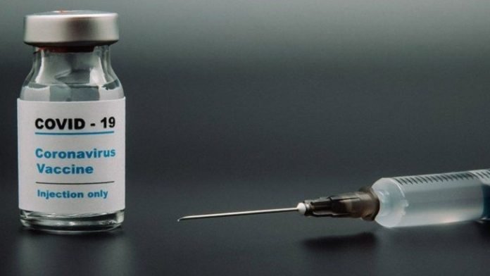 YouTuber'lara Pfizer Aşısını Kötülemesi İçin Para Teklif Edildiği Ortaya Çıktı