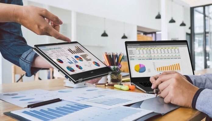 Acer, donusturulebilir premium Chromebook