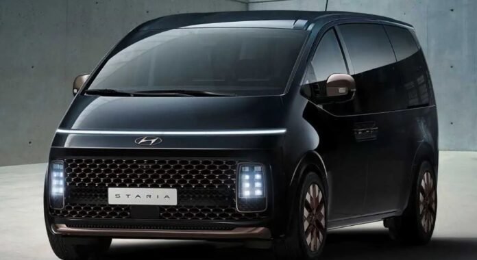 Hyundai STARIA simdi Türkiye’de.