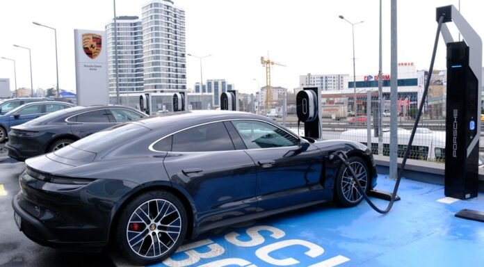 porche batarya onarim