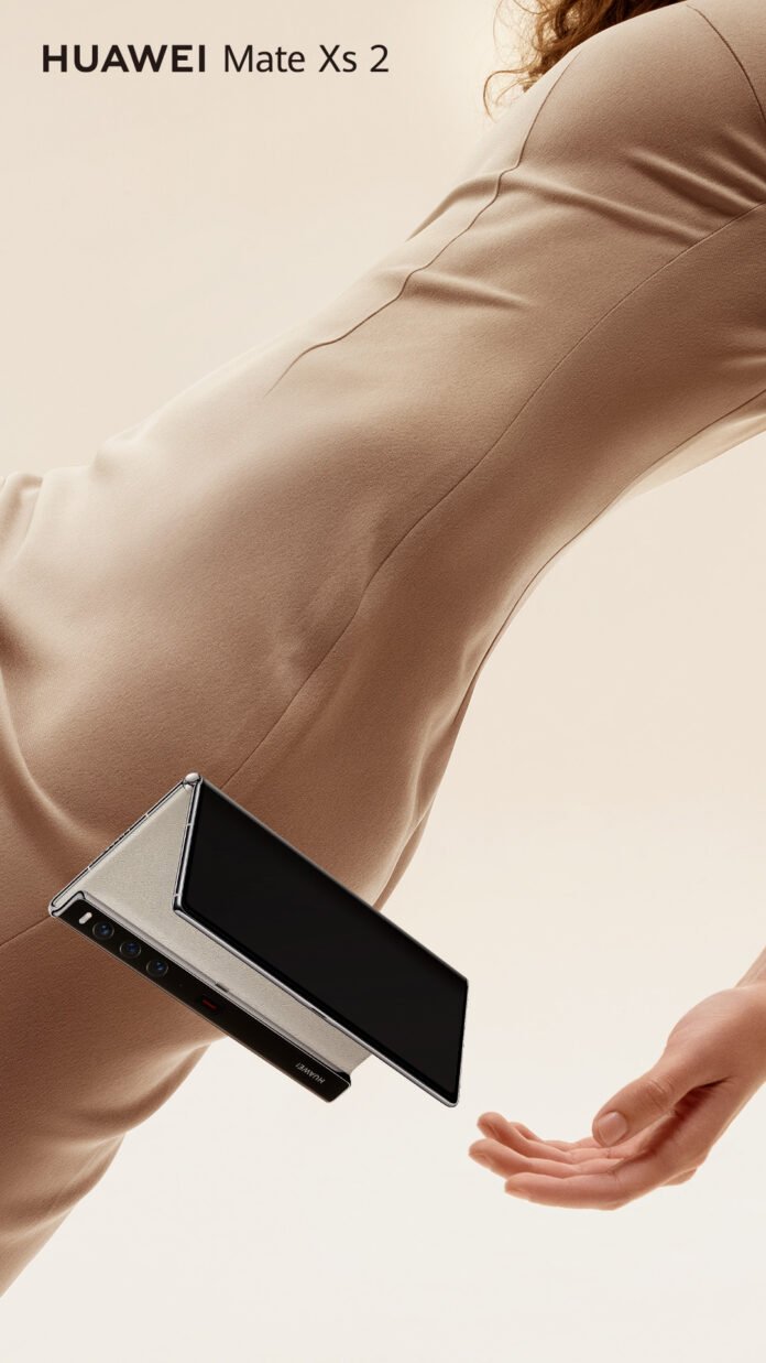 Huawei_Mate_Xs_2_Lifestyle_