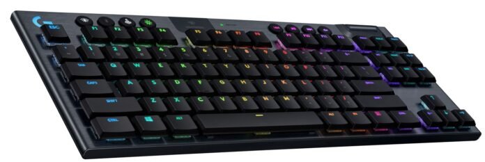 Logitech G915 TKL, kompakt yapısıyla Logitech G915 TKL, kompakt yapısıyla güç ve performansı birlikte sunuyor