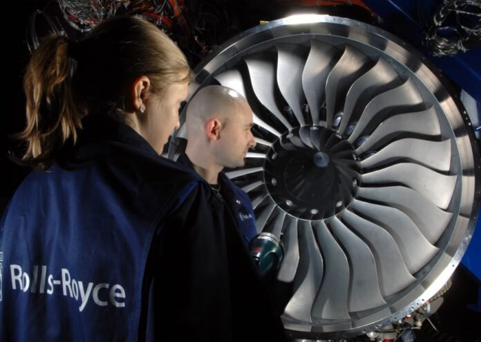 Rolls-Royce, Gulfstream'e 1000. BR725 motorunu teslim etti