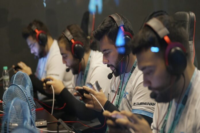 PUBG Mobile Dünya Finallerine Gidiyor! PUBG Mobile Dünya Finallerine Gidiyor!